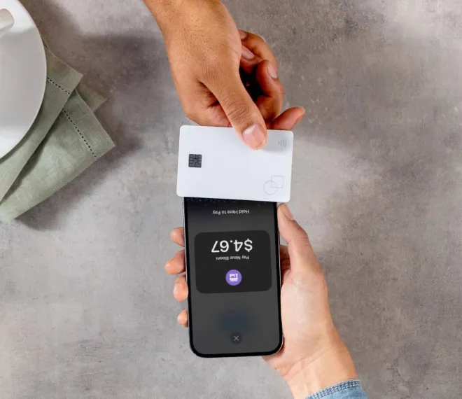 В Украине запускают "Tap to Pay" от Apple: новый уровень бесконтактных платежей
